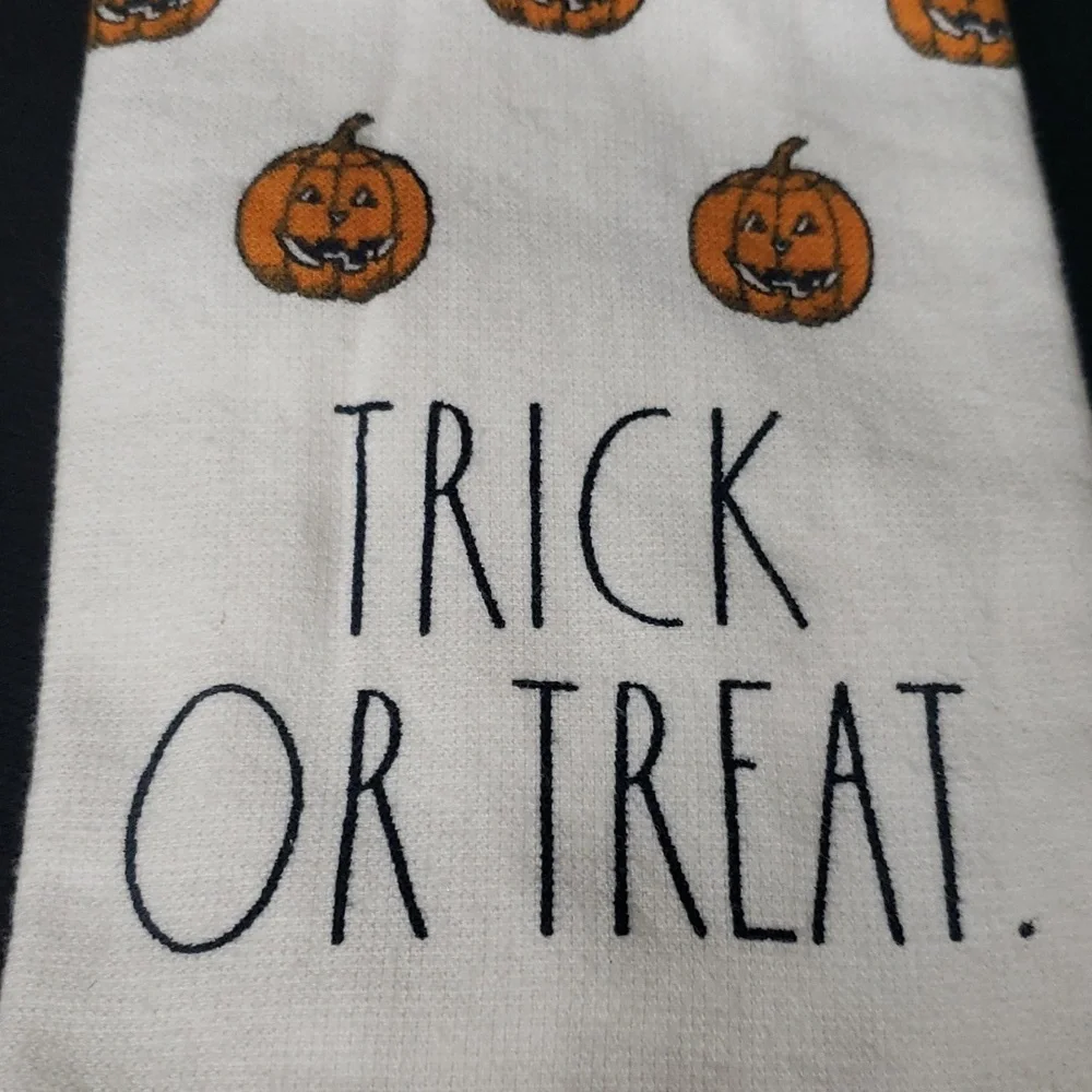 Rae Dunn NWT Set of 3 Halloween Kitchen Towels